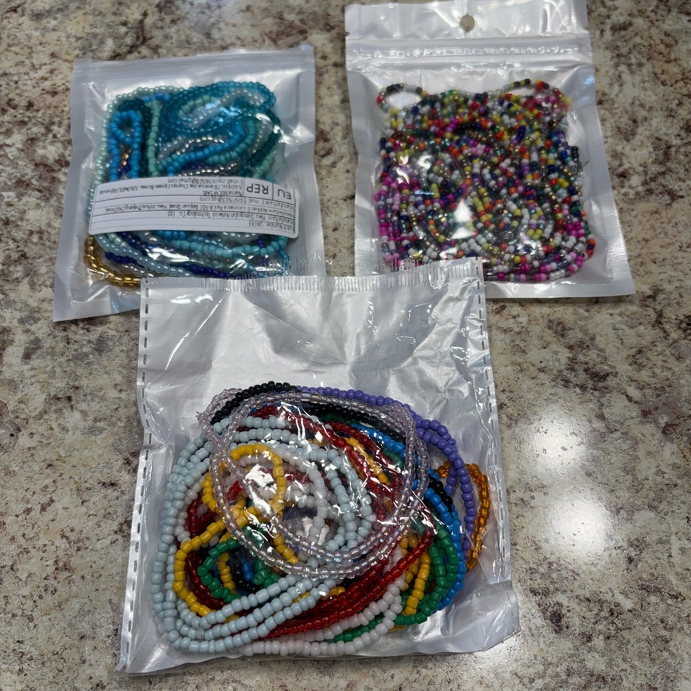 Multicolor Beaded Crafting Set Bracelets